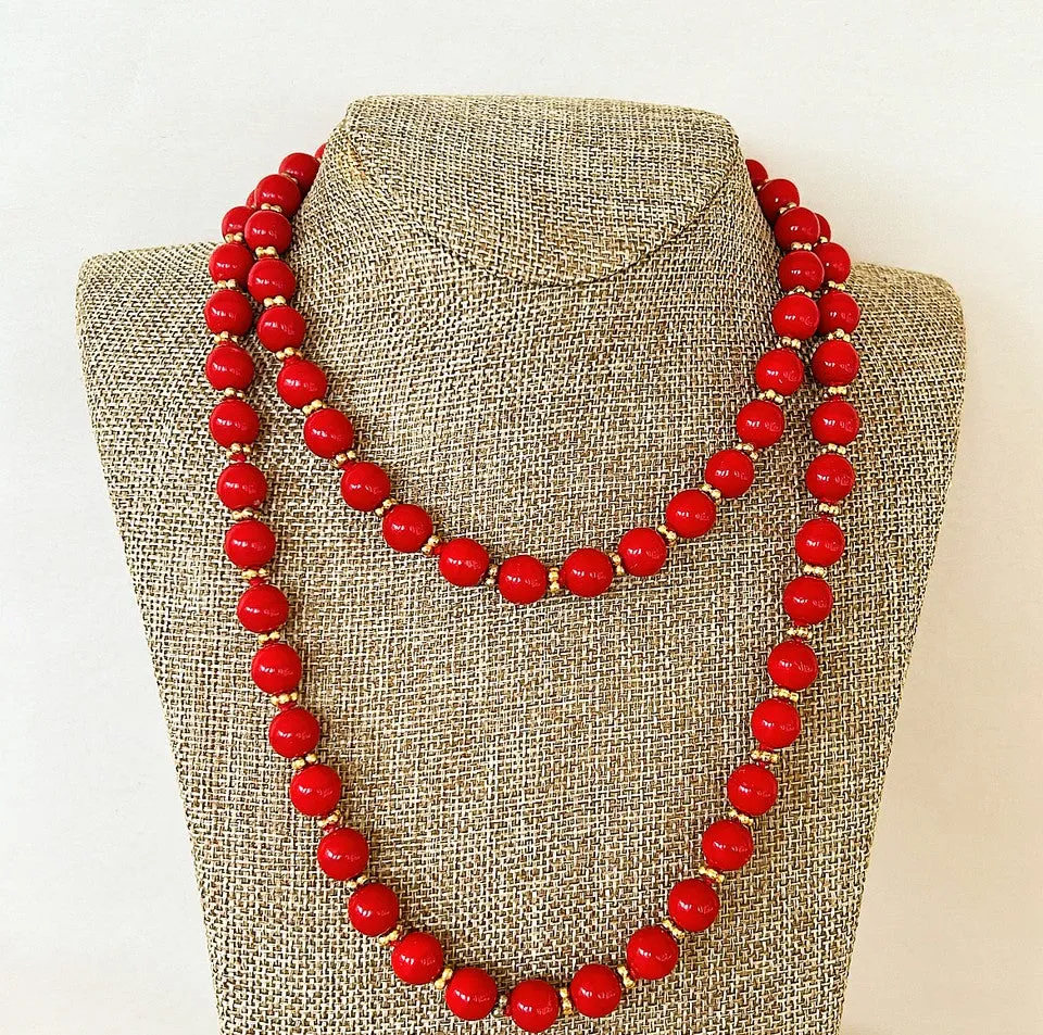 Deep rich red quality vintage beaded necklace